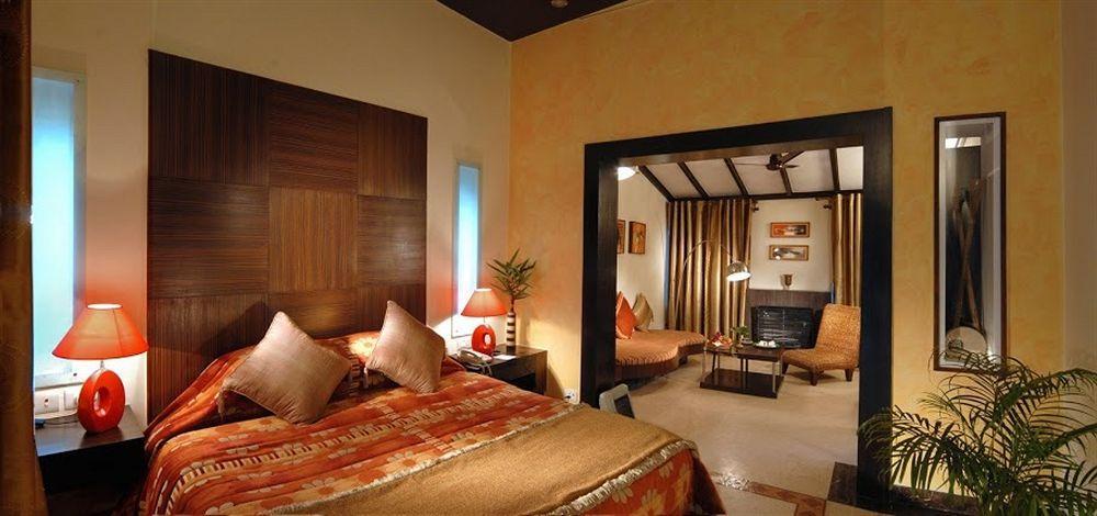 Taj Corbett Resort And Spa Uttarakhand Рамнагар Стая снимка