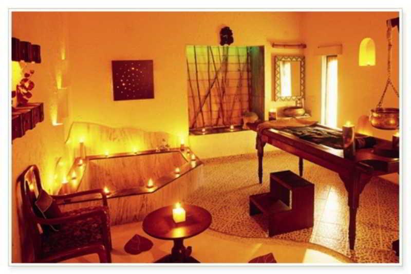 Taj Corbett Resort And Spa Uttarakhand Рамнагар Екстериор снимка